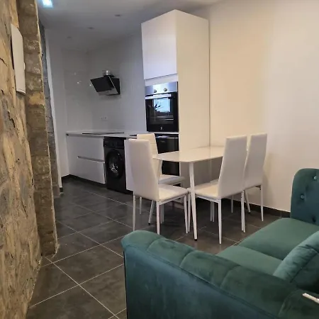 Mabel House Nyaraló *